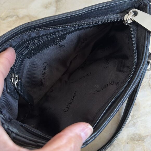 Calvin Klein Quilted Lambskin Leather Padlock & Chain Strap Mini Crossbody Bag - Picture 13 of 15